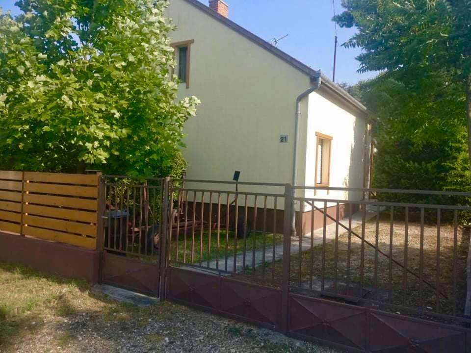 Mokuska Lak Villa Balatonkeresztúr Kültér fotó